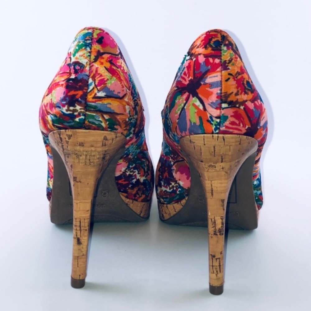 Multicolor Pumps - Picture 2 of 4